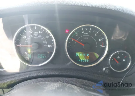 2012 Jeep Wrangler Unlimited Sport z USA, uszkodzony, nr VIN 1C4BJWDG1CL116858